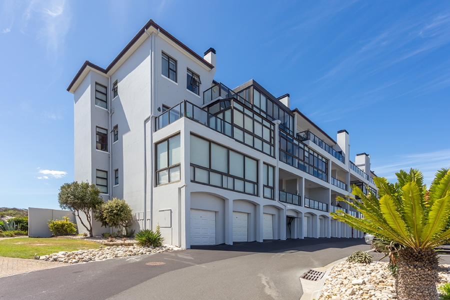 2 Bedroom Property for Sale in Big Bay Western Cape